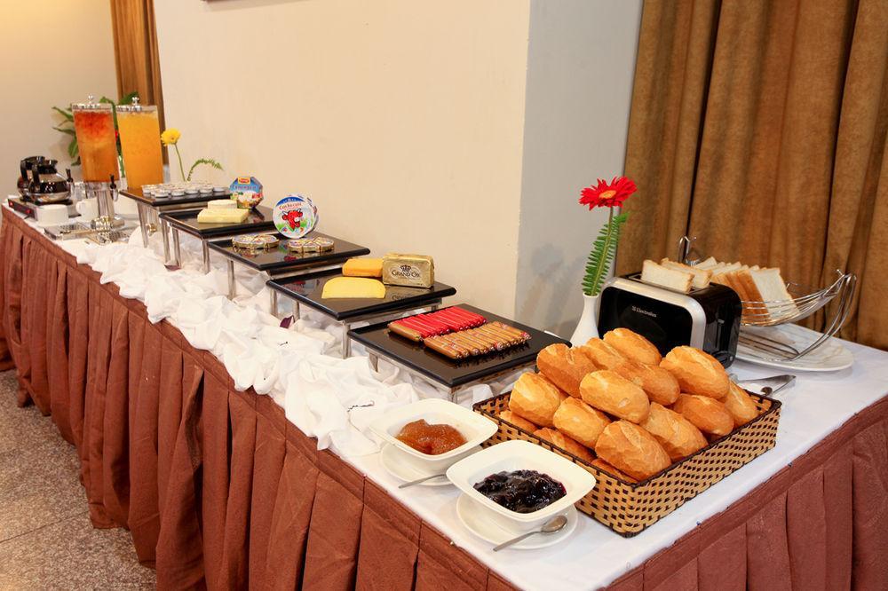 Guest House 165 โฮจิมินห์ซิตี้ ภายนอก รูปภาพ