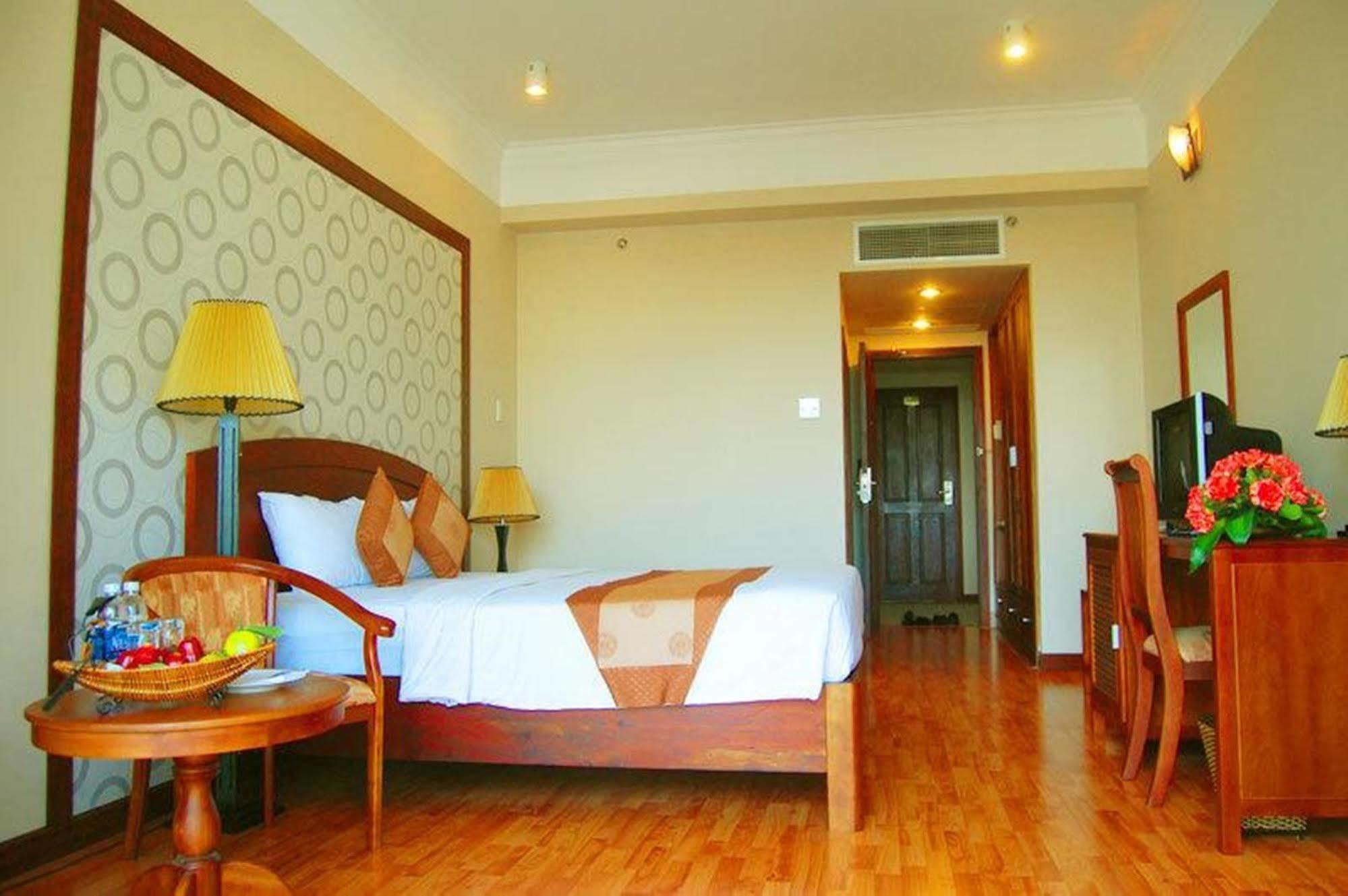 Guest House 165 โฮจิมินห์ซิตี้ ภายนอก รูปภาพ