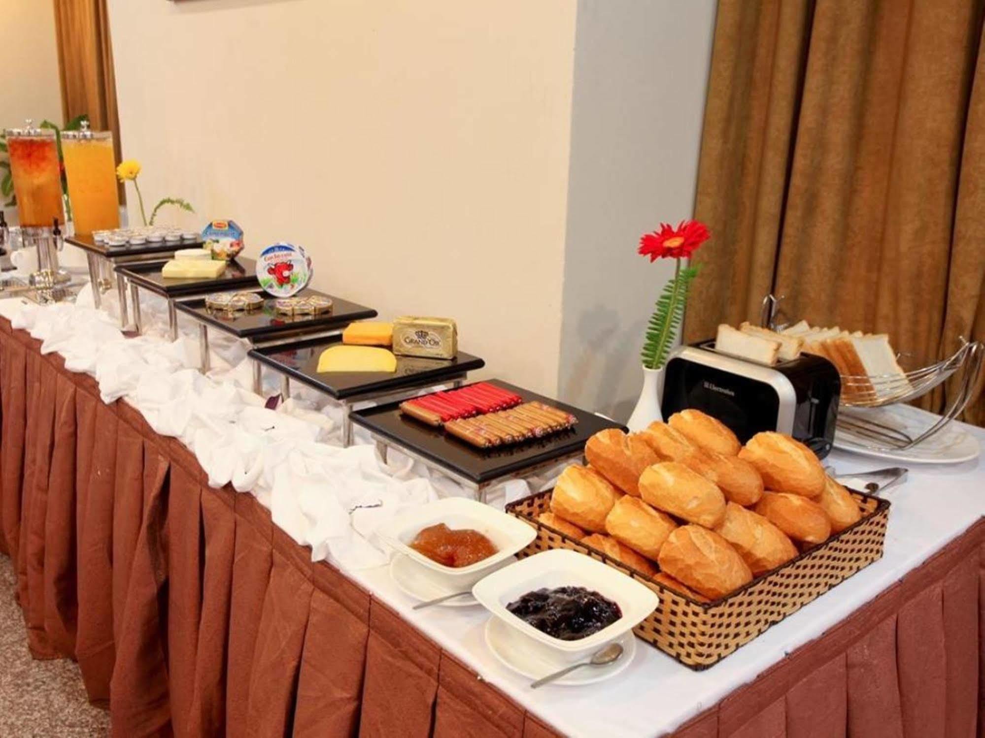 Guest House 165 โฮจิมินห์ซิตี้ ภายนอก รูปภาพ