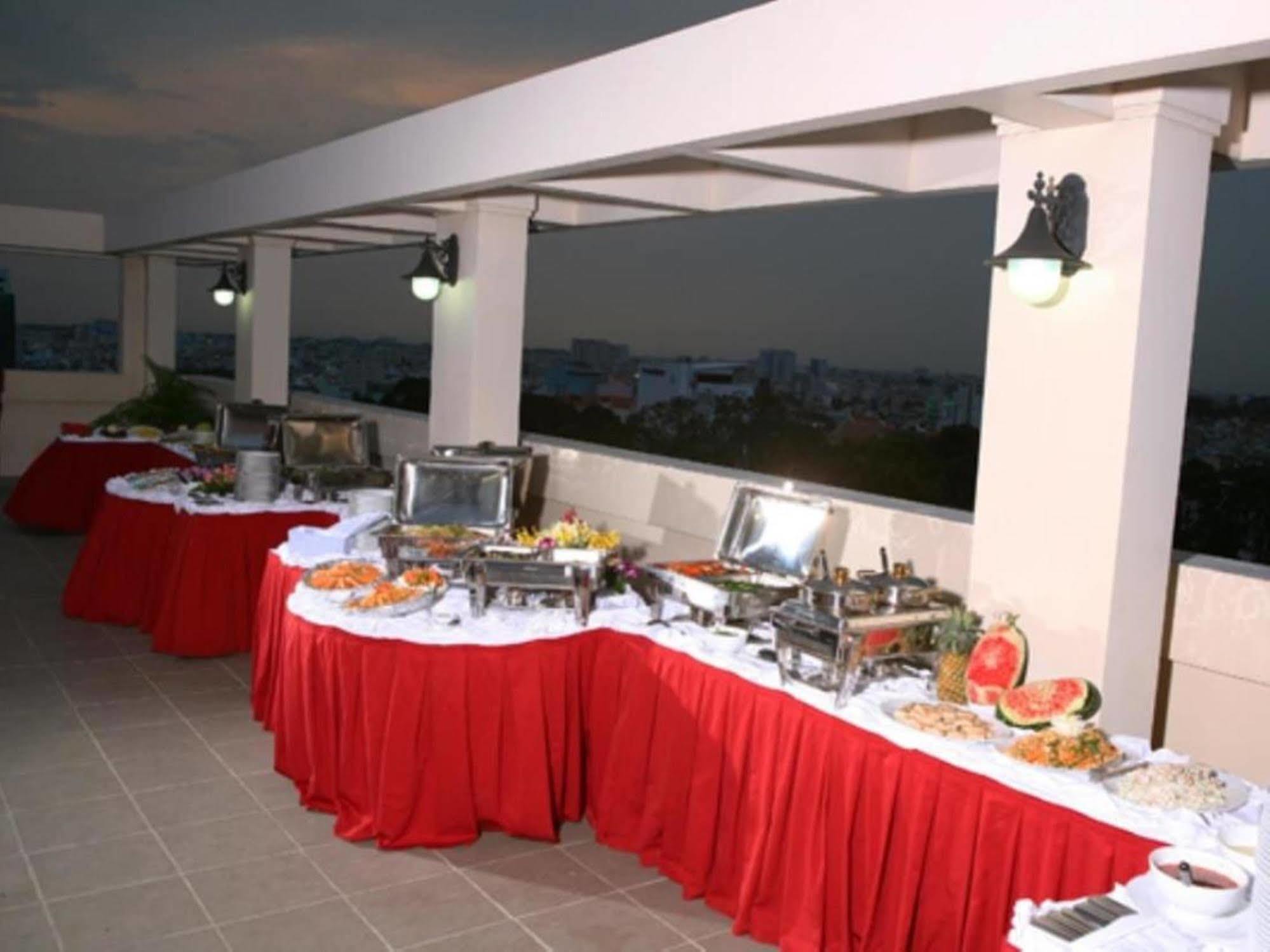 Guest House 165 โฮจิมินห์ซิตี้ ภายนอก รูปภาพ