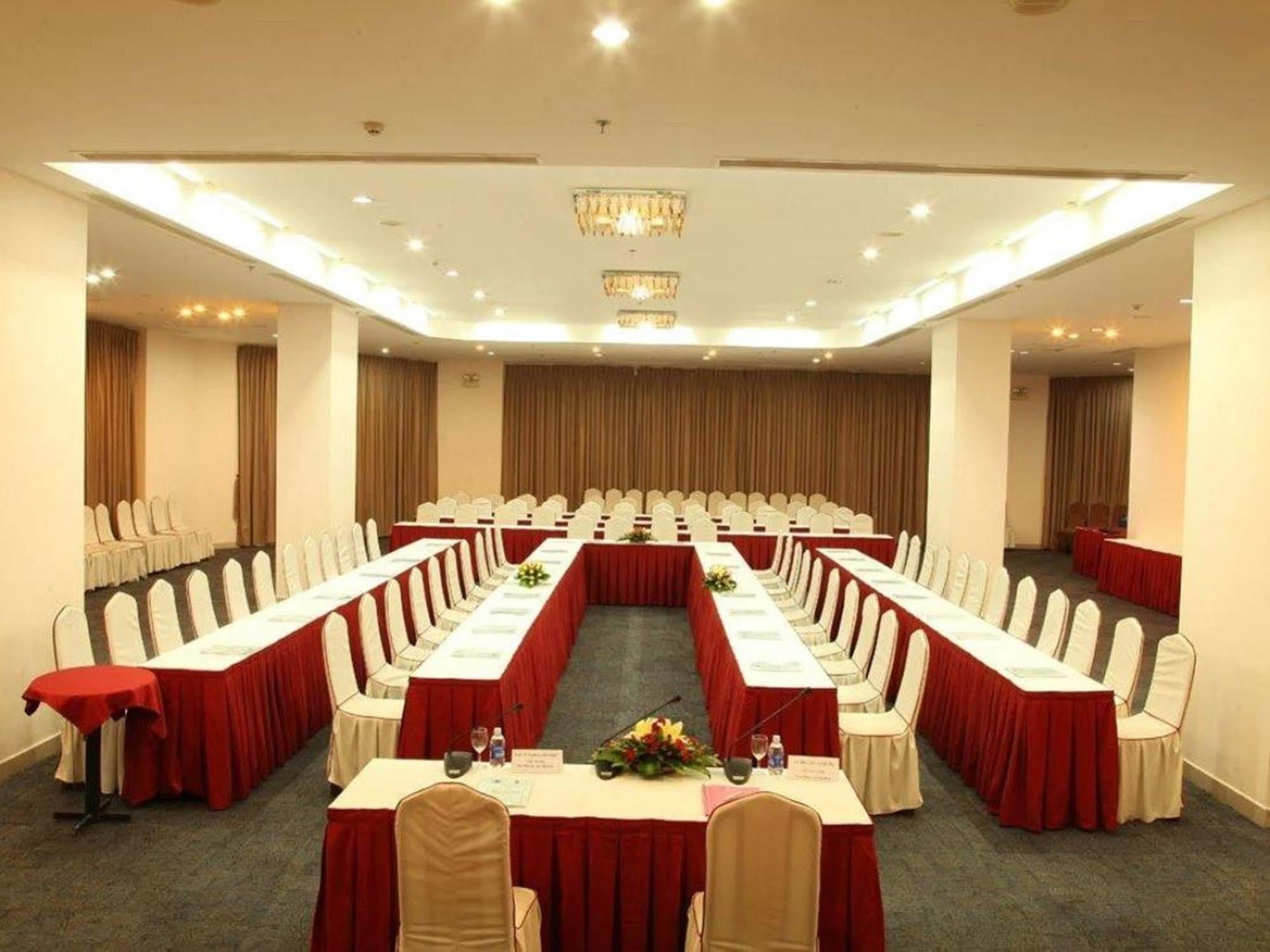 Guest House 165 โฮจิมินห์ซิตี้ ภายนอก รูปภาพ