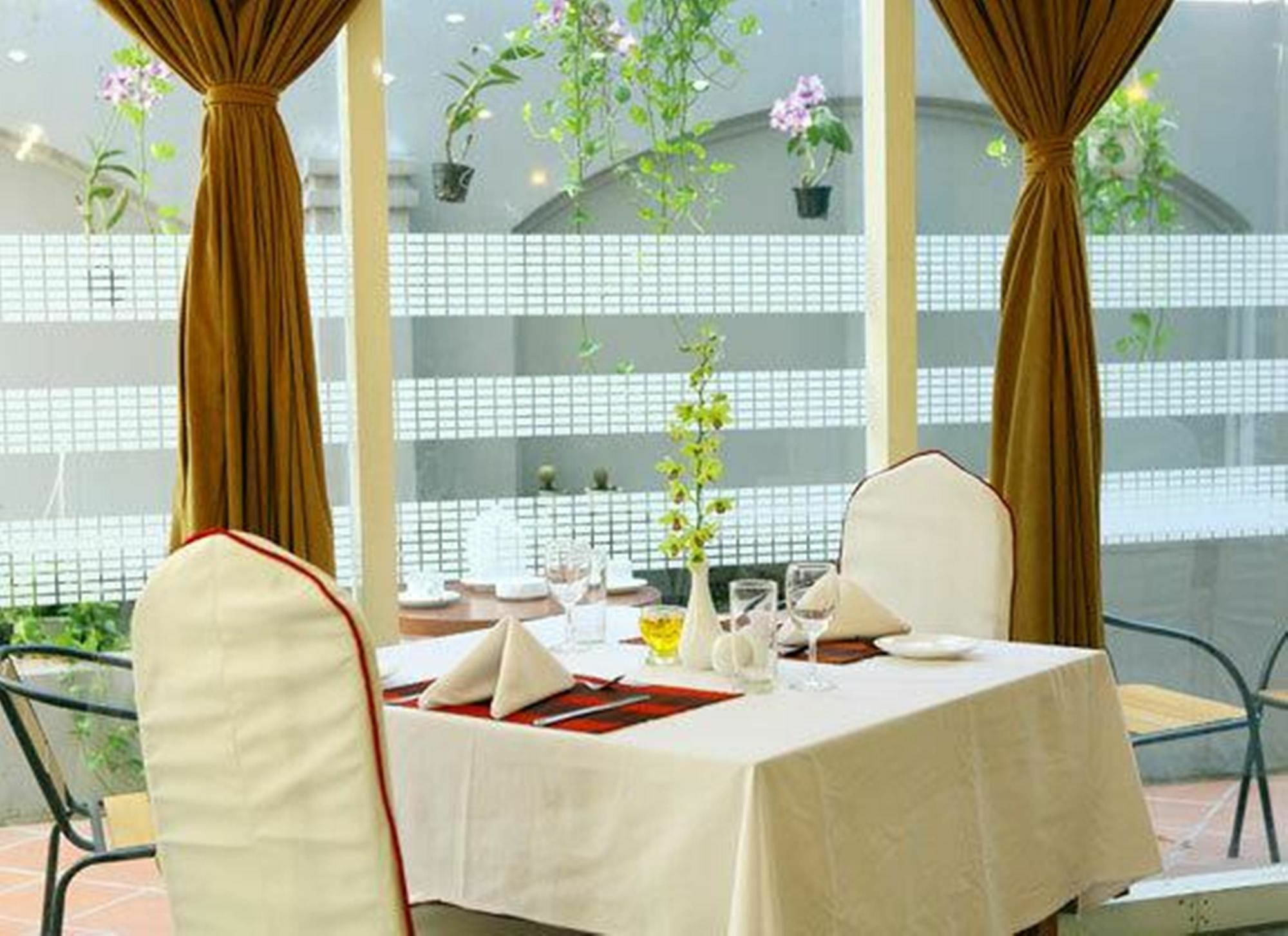 Guest House 165 โฮจิมินห์ซิตี้ ภายนอก รูปภาพ